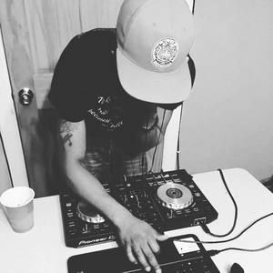 Meet your Posher, Robert usherz